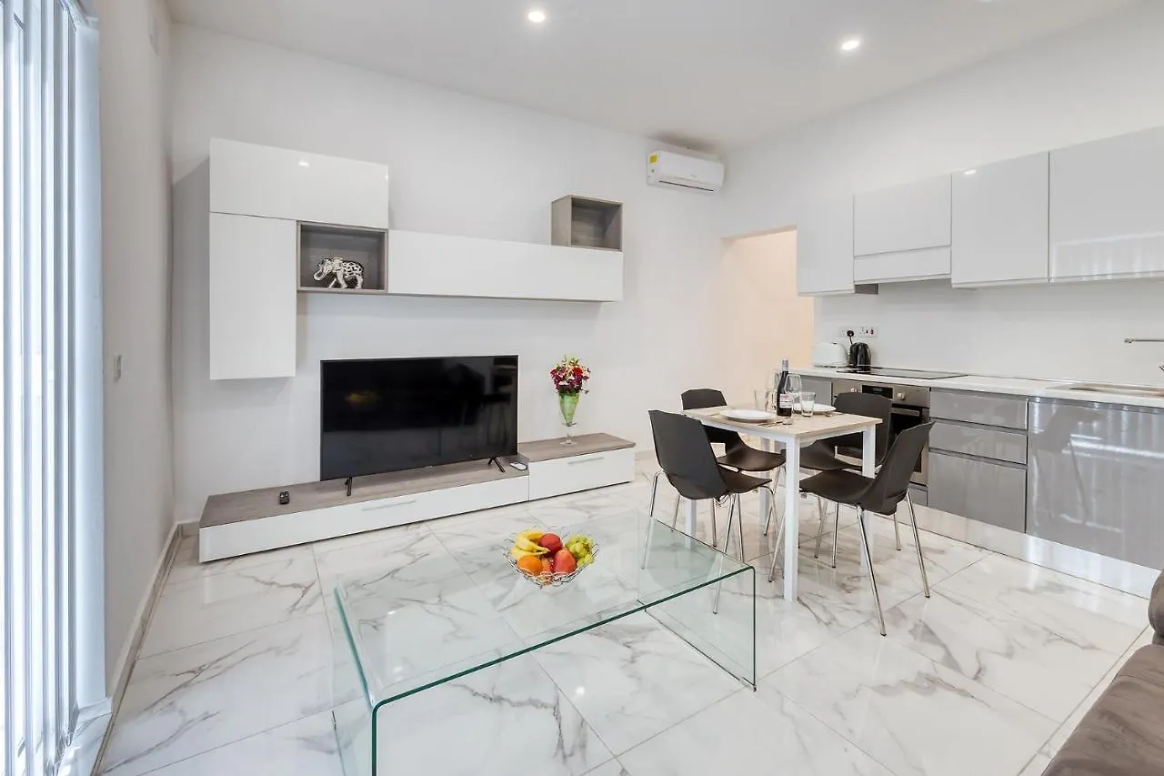 Contemporary 1Br Apartment, Central Location location